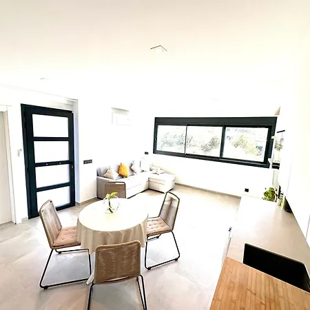 Pandi's Place Apartment Sant Pere De Ribes